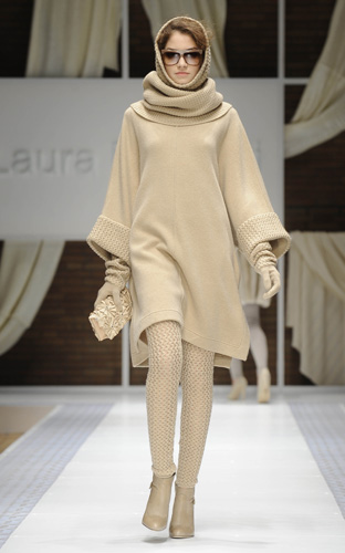 Laura Biagiotti Milano Moda Donna Autunno Inverno 2010 2011