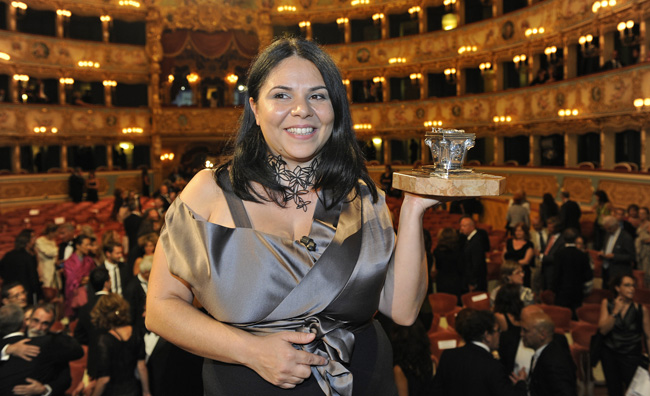 Michela Murgia con il Premio Campiello