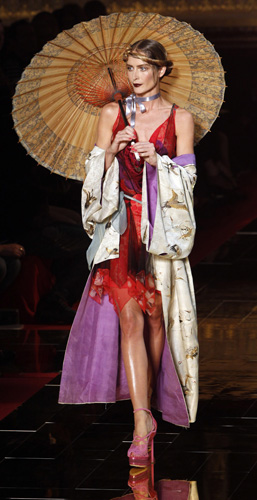 Tendenze Primavera Estate 2011: ispirazione geisha