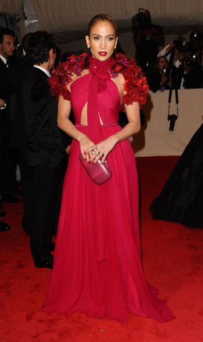 Jennifer Lopez in Gucci