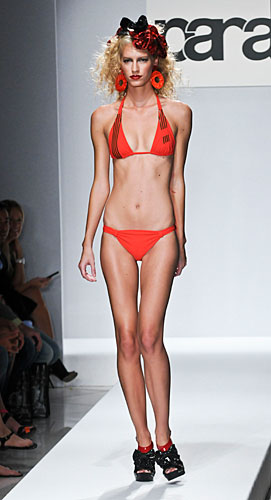 Parah: Bikini arancione