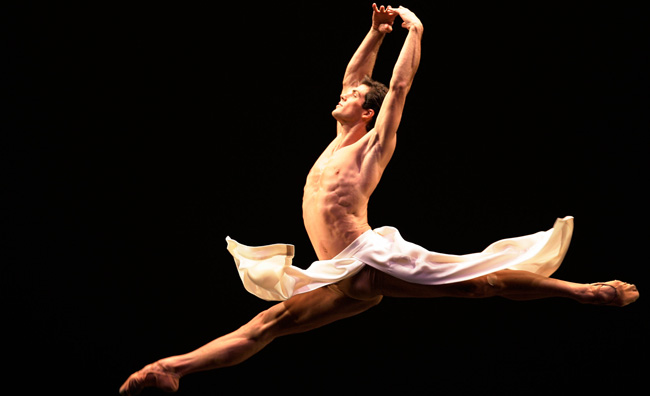 La danza di Roberto Bolle per la prima volta a Verona