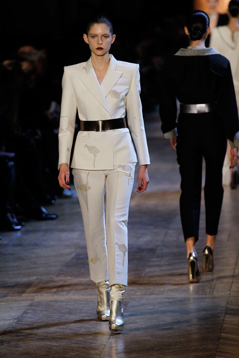 Yves Saint Lauren 2012 2013 - Giacca e pantalone bianco