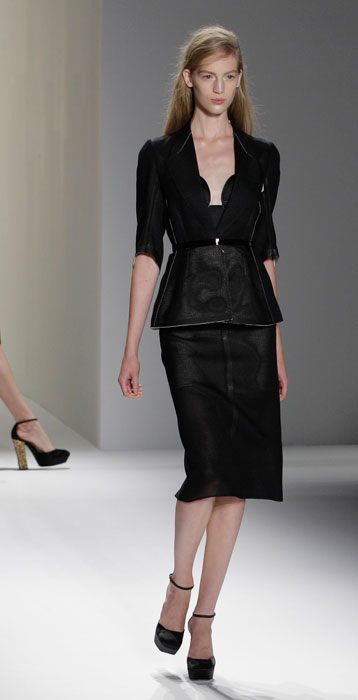 Calvin Klein - completo nero con giacca