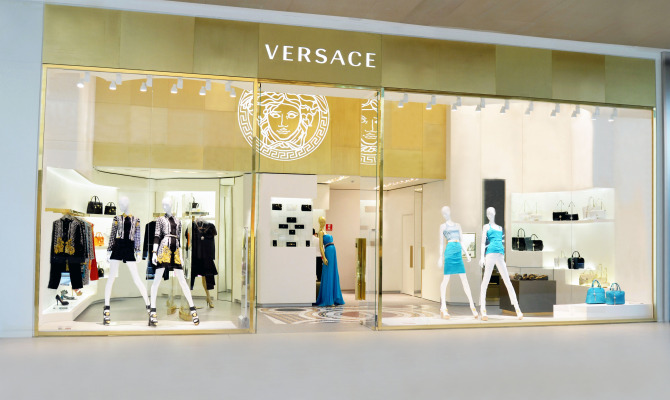 Versace, il Made in Italy veste la Cidade Maravilhosa
