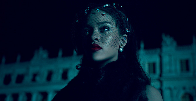 Secret Garden IV. Rihanna per Dior