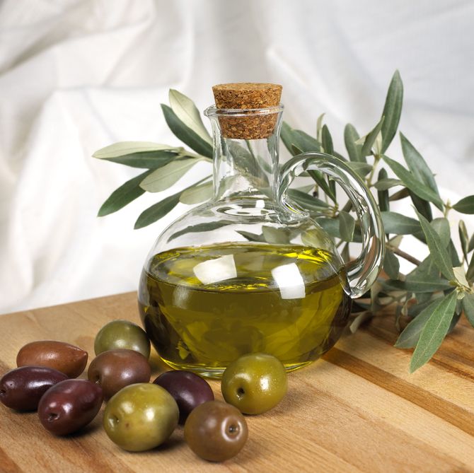 Olio d’oliva: il migliore amico del cervello
