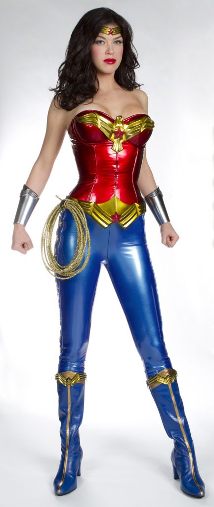 Adrianne Palicki la Wonder Woman bocciata