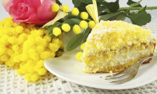 Torta mimosa vegan per la Festa della Donna