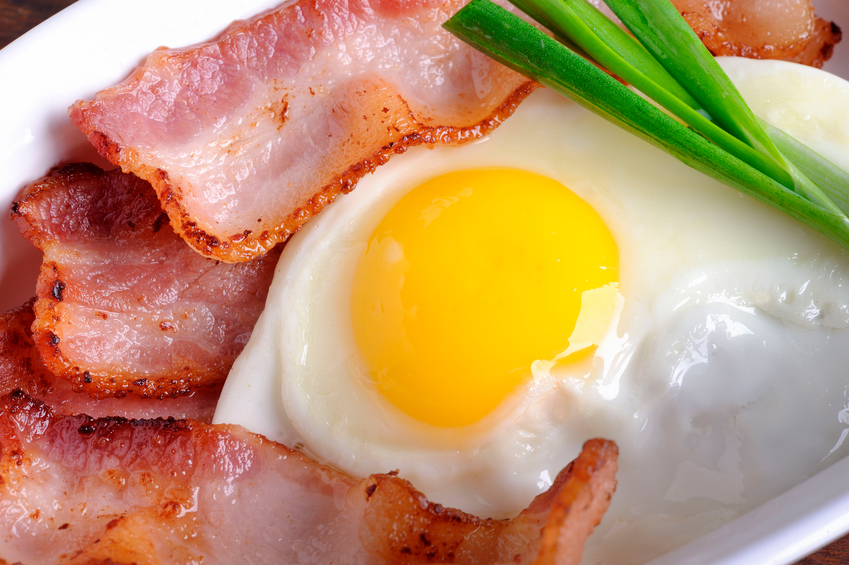 Uova e bacon