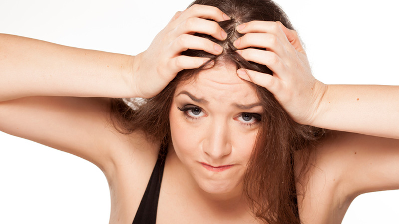 Caduta dei capelli: trucchi per una chioma da star