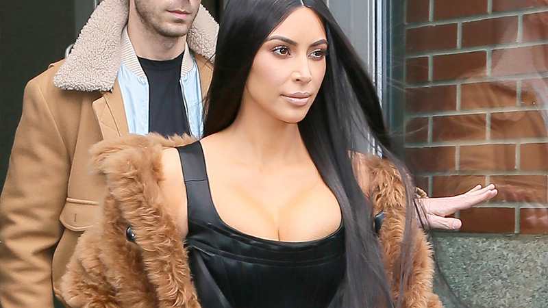 Kim Kardashian: look trasgressivo per la sexy socialite