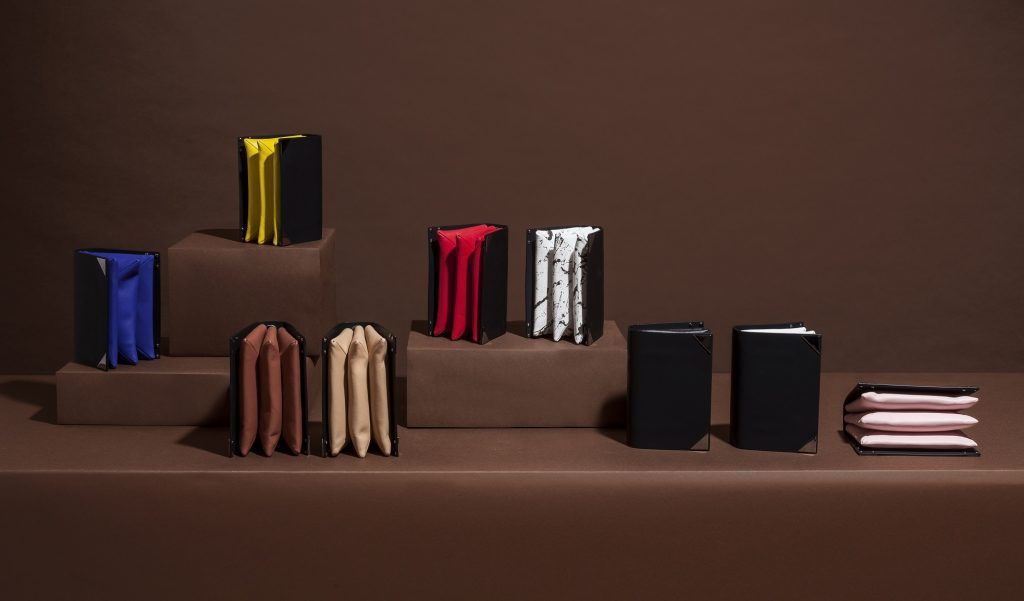 Borse origami, le ‘pagine’ preziose degli accessori