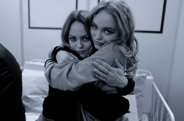 lilyrose_depp e Vanessa Paradis