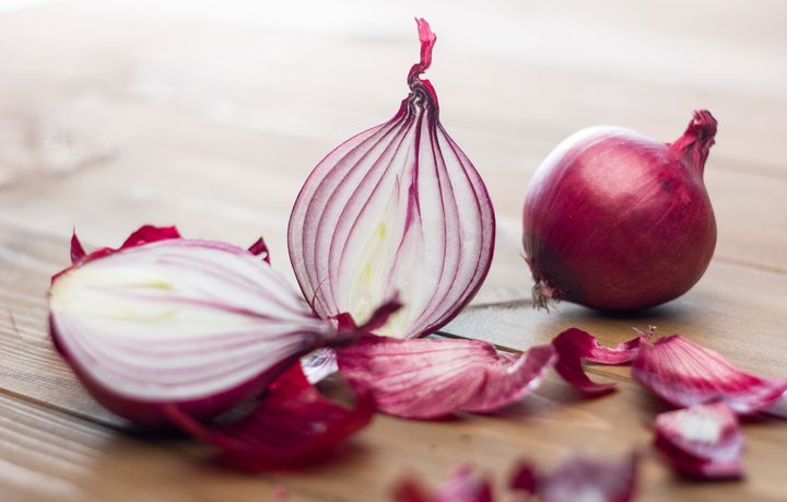 Cipolle rosse: mangiarle fa bene, benissimo