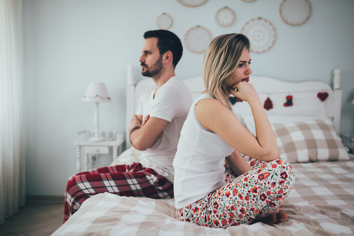 Telefonate e regali: come capire se il matrimonio è in crisi